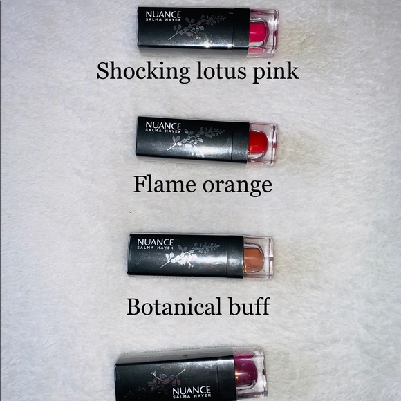 Lipstick - Picture 4 of 4